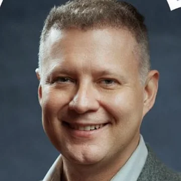 Dr. Giovanni Travi